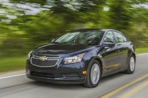 Лучшие автомобили с пробегом до 500 000 рублей (можно купить, тысяч рублей, Ford Focus) Лучшие автомобили с пробегом до 500 000 рублей