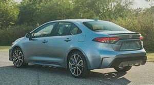 Новая Toyota Corolla появится в продаже в начале 2019 года (Toyota Corolla, имеет объём, имеет объём литра) Новая Toyota Corolla появится в продаже в начале 2019 года